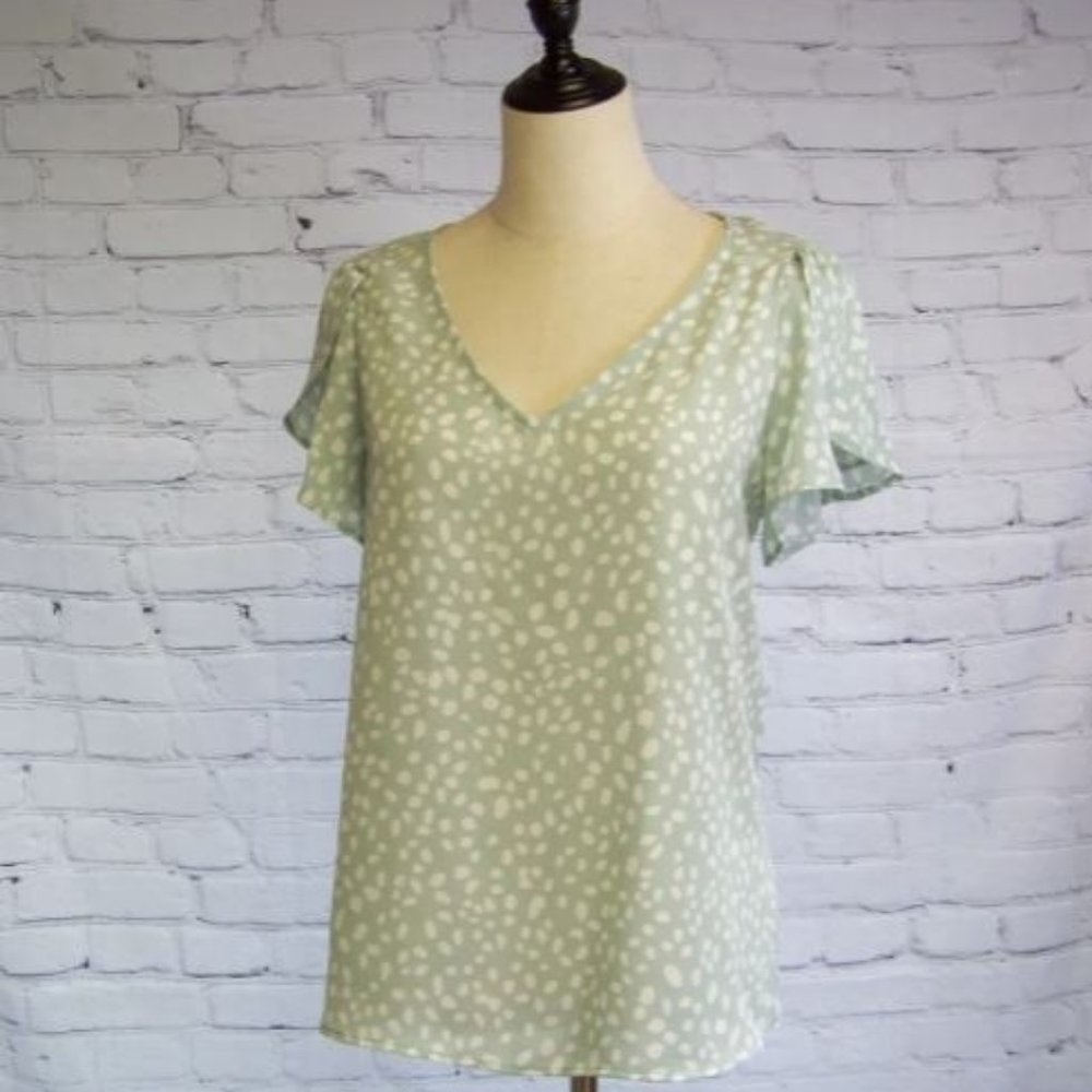 Tulip Sleeve V-Neck Top - Mint Green - Large